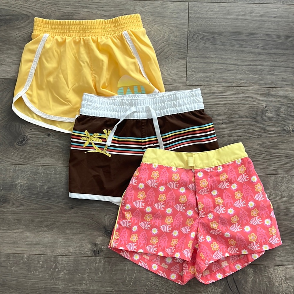 Girls 5 Athletic Shorts Bundle (3Pcs) Floral/Fish/Tropical Summer Shorts